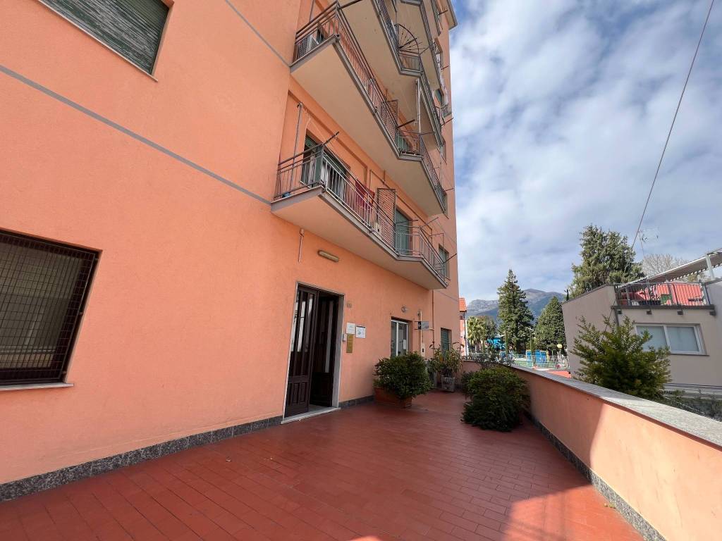 Appartamento a Loano in Via Aurelia - Foto 2