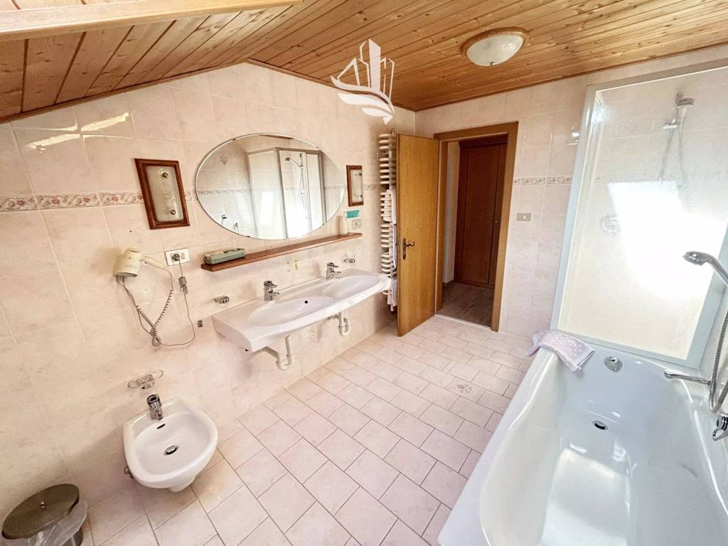 Palazzo / stabile a Castelrotto in Burgstallweg Siusi - Foto 4