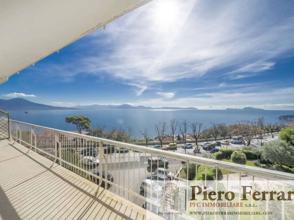 Appartamento a Napoli in via petrarca 141 - Foto 2