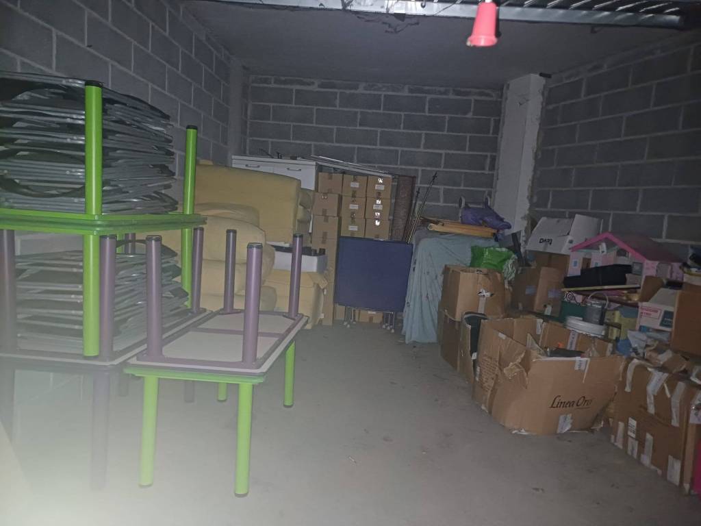 Box / garage a Rende in Via Pietro Mascagni - Foto 2