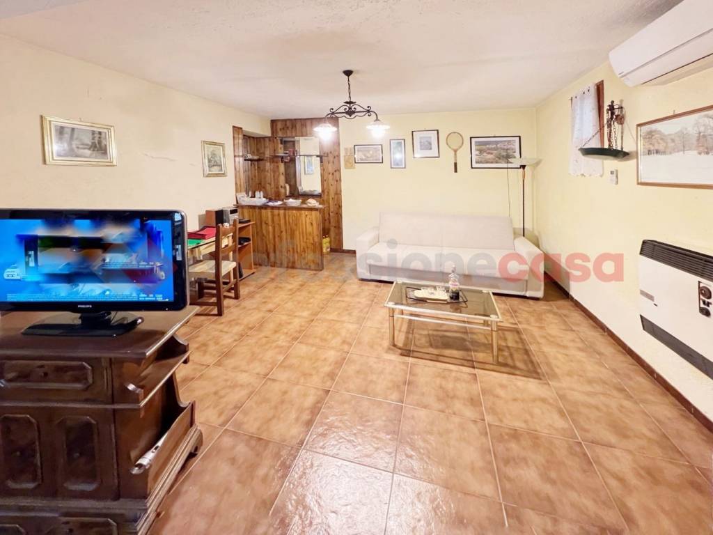 Appartamento a Poggio bustone in frazione San Pietro, 63 - Foto 5