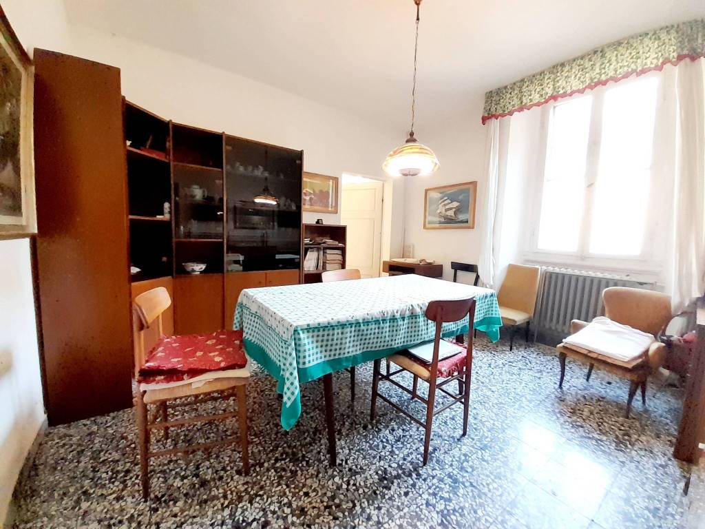 Appartamento a Pescia in Piazza del Palagio - Foto 4