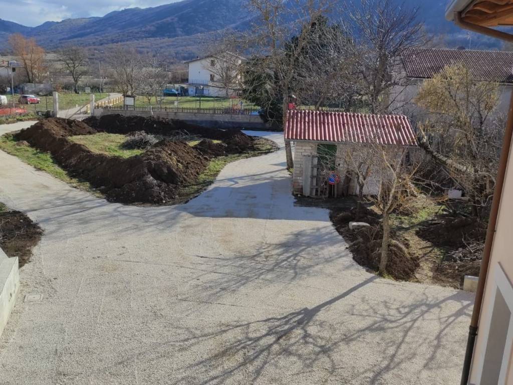Casa indipendente a L'aquila in Via Madonna delle Stelle - Foto 4