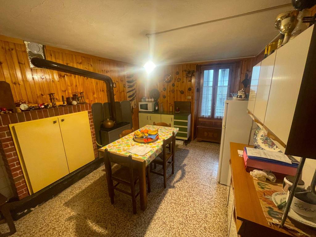 Casa indipendente a Cossogno in Via alla Piazzetta, 8 - Foto 3