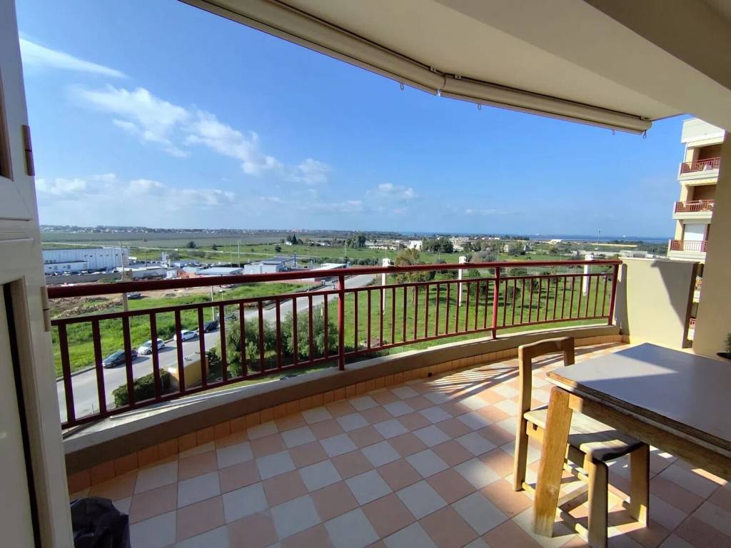 Appartamento a Taranto in Piazza Alda Merini - Foto 4