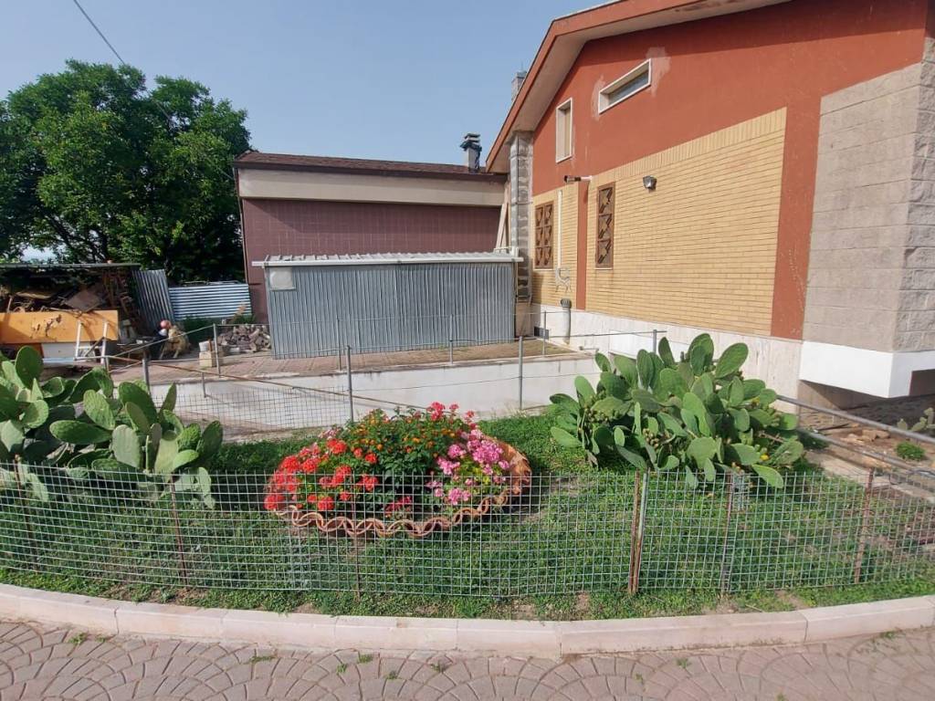 Villa a Foggia in Frazione Arpinova - Foto 4