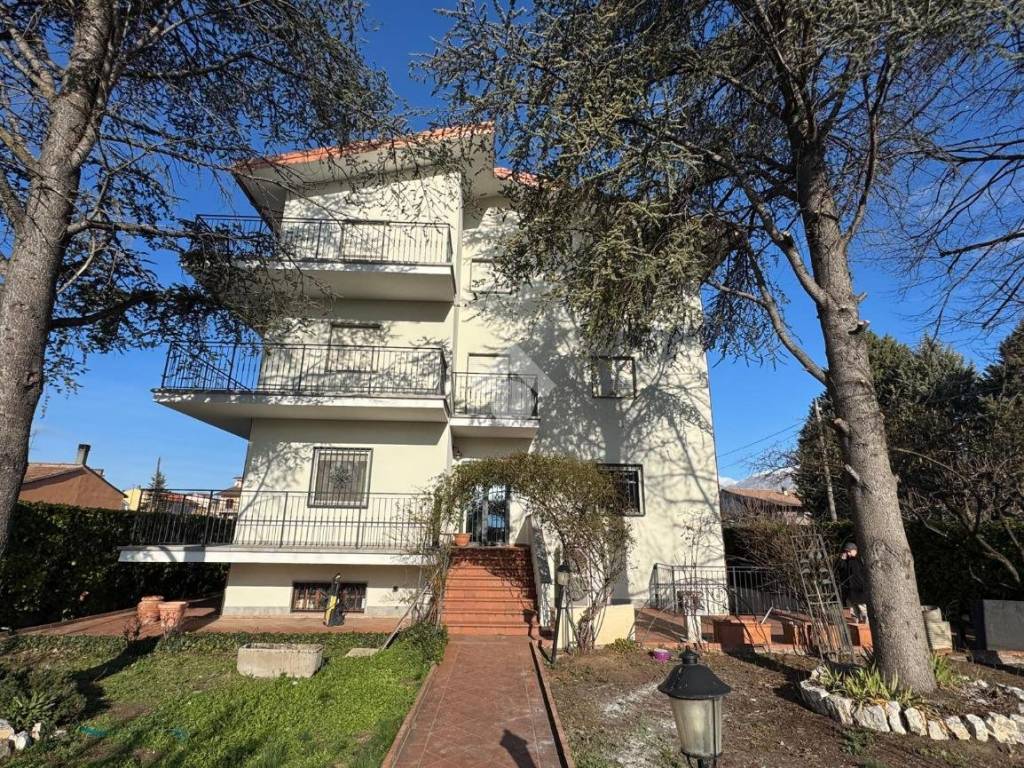 Palazzo / stabile a Avezzano in Via M. A. Colonna, 150 - Foto 4