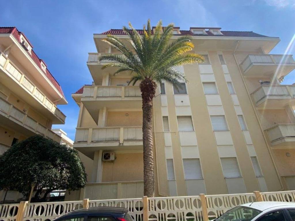 Attico / mansarda a Alba adriatica in Via Udine, 6 - Foto 3