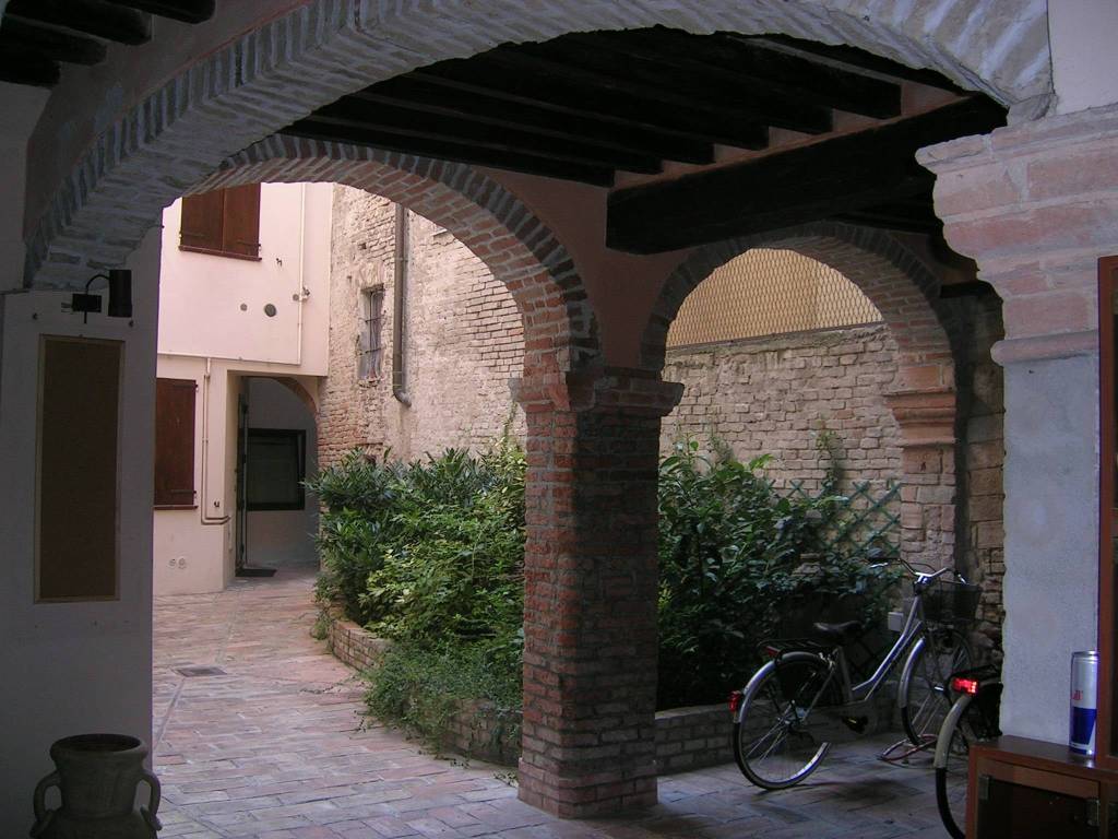 Appartamento a Parma in Strada Massimo d'Azeglio - Foto 3