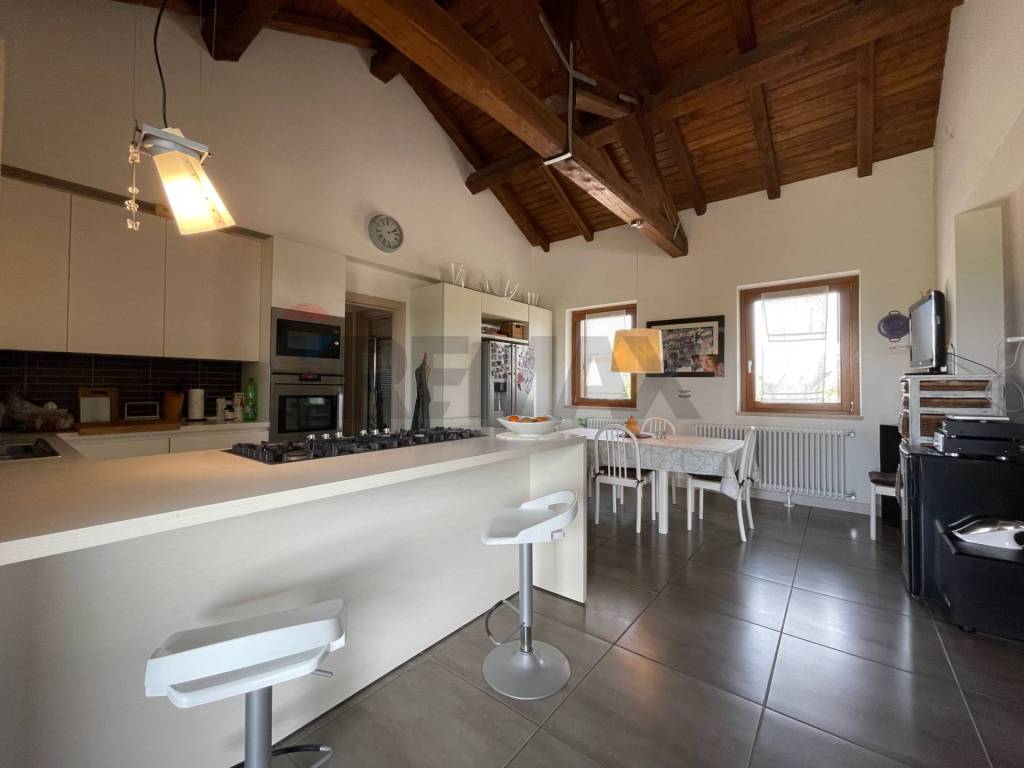 Villa a Latina in strada Chiesuola, 128 - Foto 4