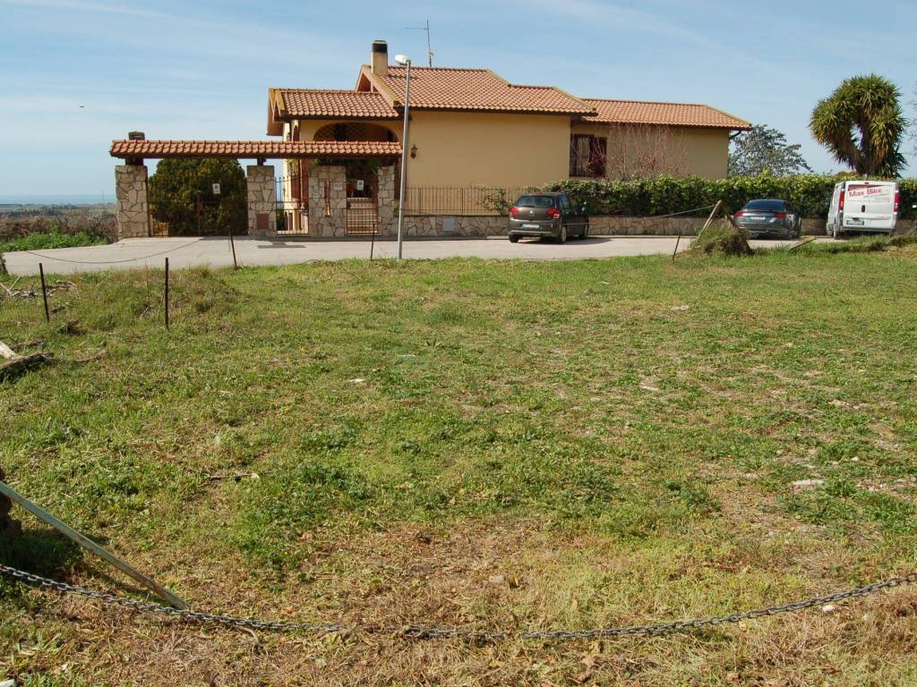 Terreno a Tarquinia in Via Fontana delle Rose, 10 - Foto 4