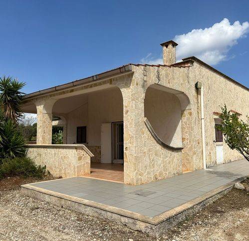 Villa a Ostuni in Strada Provinciale per Cisternino - Foto 2