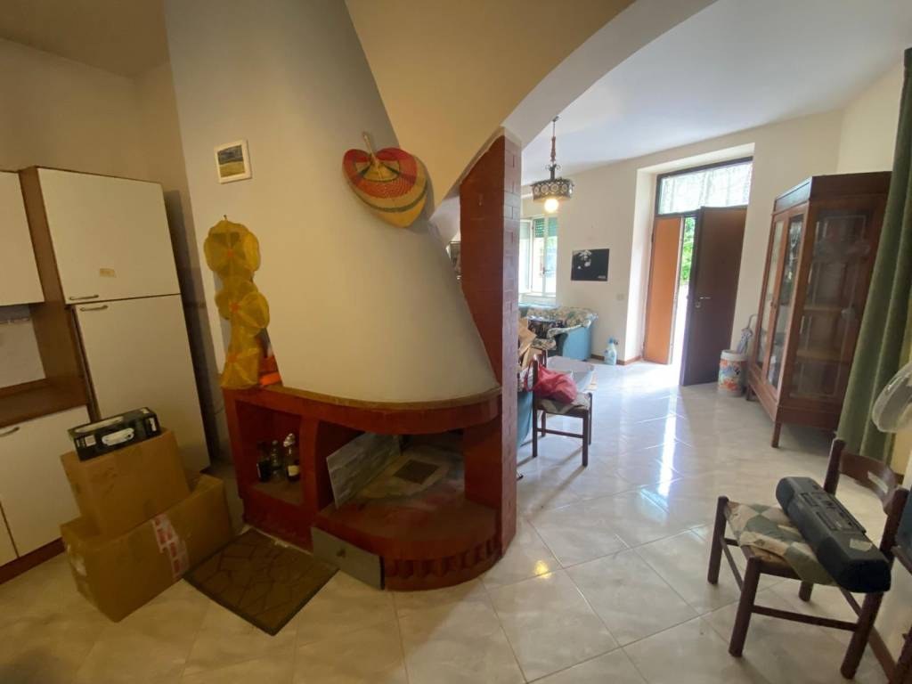 Appartamento a Telese terme in Via Francesco Petrarca, 7 - Foto 2