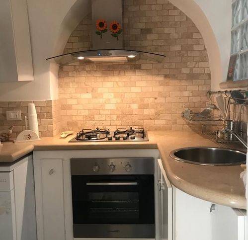 Casa indipendente a Ostuni in Via Francesco Domenico Guerrazzi - Foto 2