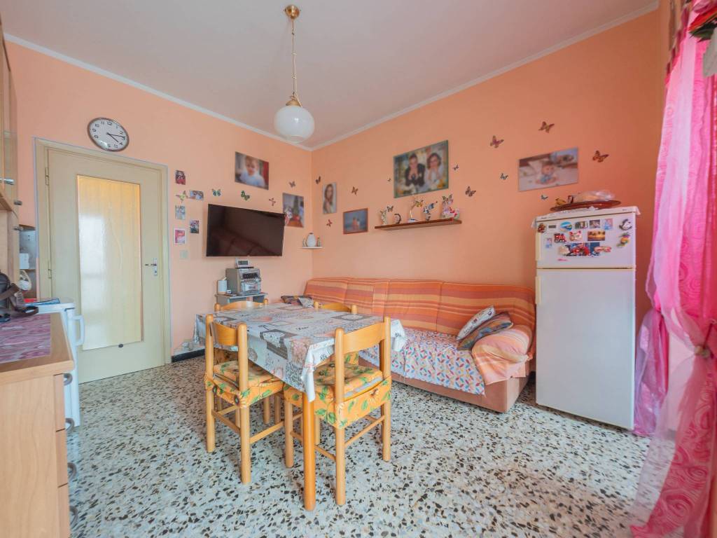 Appartamento a Asti in Via Alfredo Catalani, 11 - Foto 4