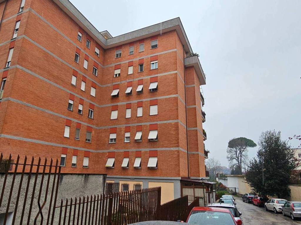 Appartamento a Frosinone in Viale Giuseppe Mazzini, 99 - Foto 2