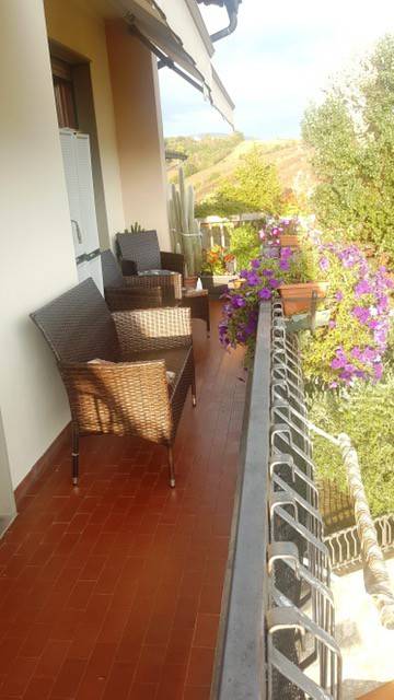 Appartamento a Terranuova bracciolini in Strada Comunale delle Ville - Foto 2