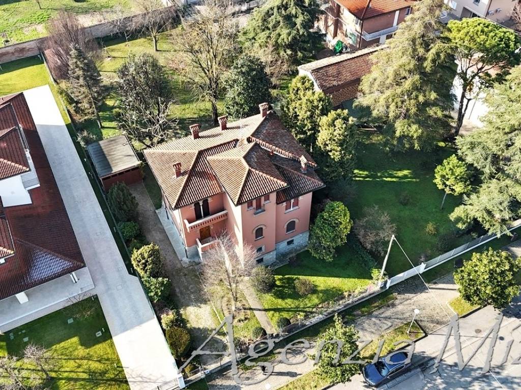 Villa a Lugo in Viale Giovanni Bertacchi - Foto 3