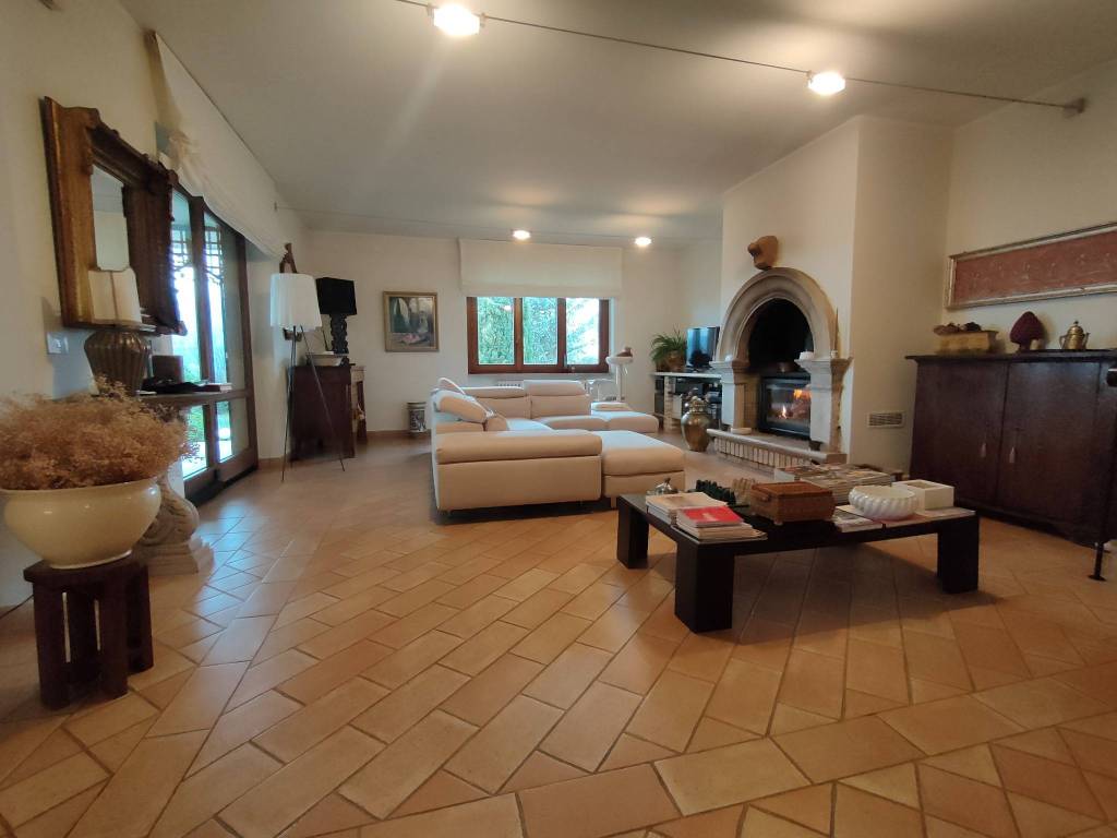Villa a L'aquila - Foto 5