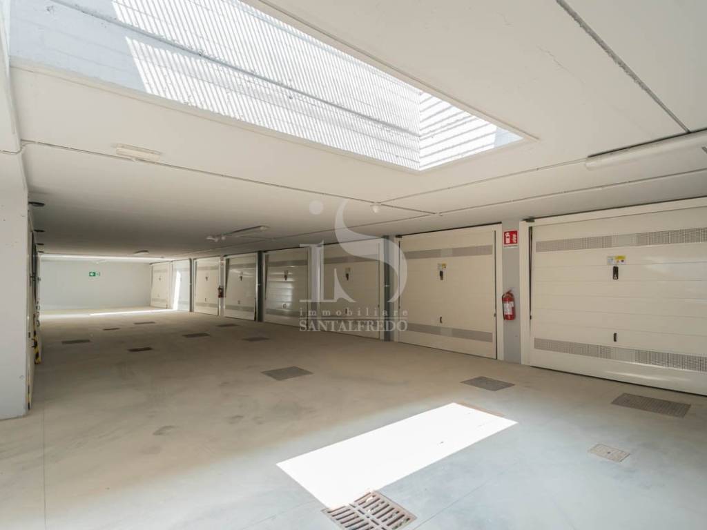 Box / garage a Vimercate in VIA VITTORIO EMANUELE ,18 - Foto 2