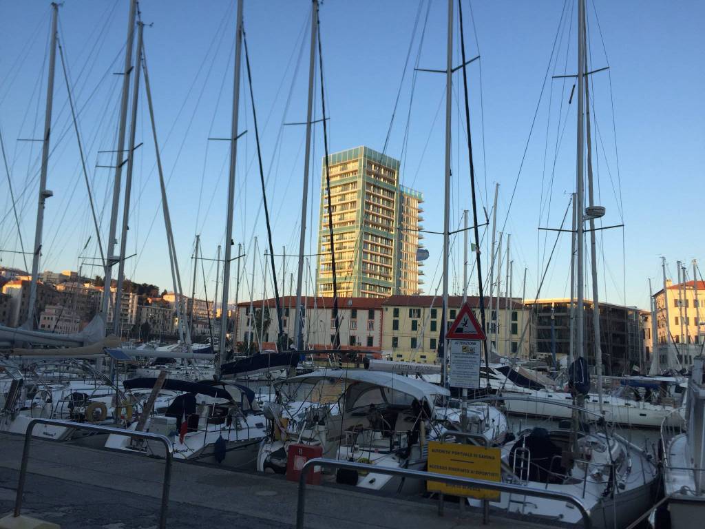 Appartamento a Savona in Largo delle Coffe, 5 - Foto 2
