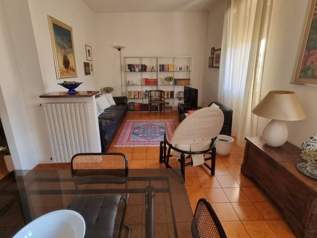 Appartamento a Pesaro in Viale Guglielmo Oberdan - Foto 2