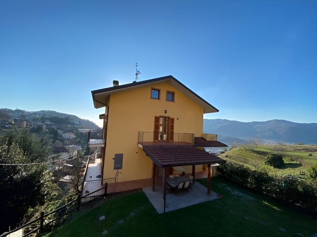 Villa a Calolziocorte in Via Favirano - Foto 2