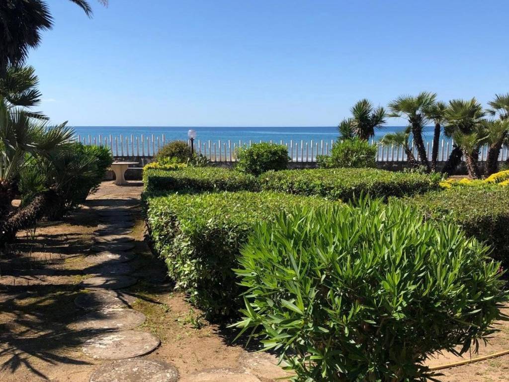 Villa a Fondi in Via Flacca - Foto 3