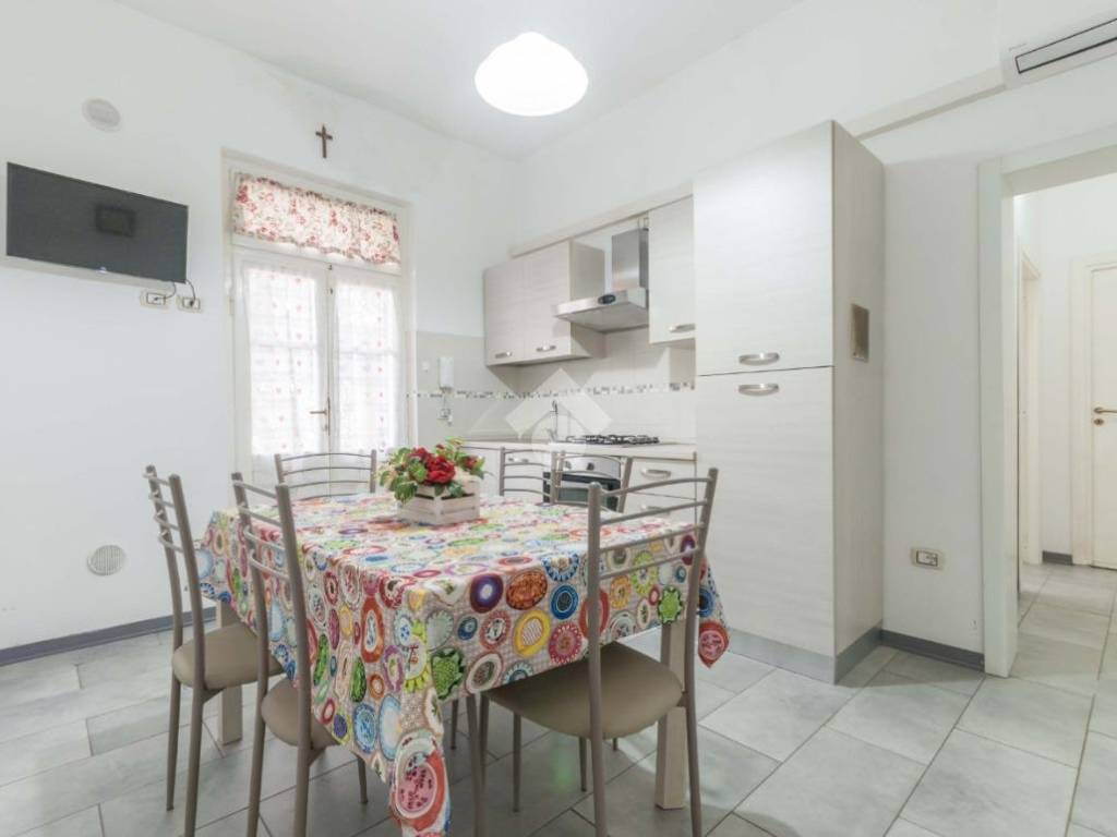 Appartamento a Roseto degli abruzzi in Via del Sottopassaggio, 9 - Foto 4