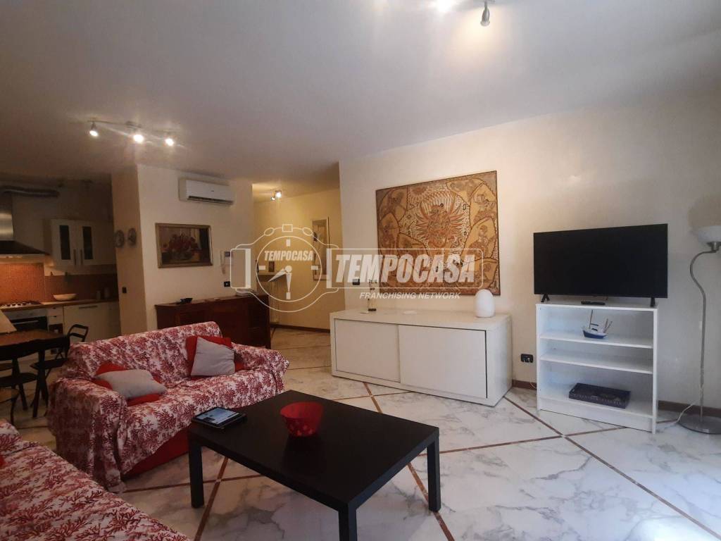 Appartamento a Viareggio in Via Udine - Foto 5