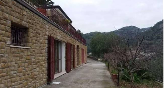 Villa a Ventimiglia in Via Maneira - Foto 4