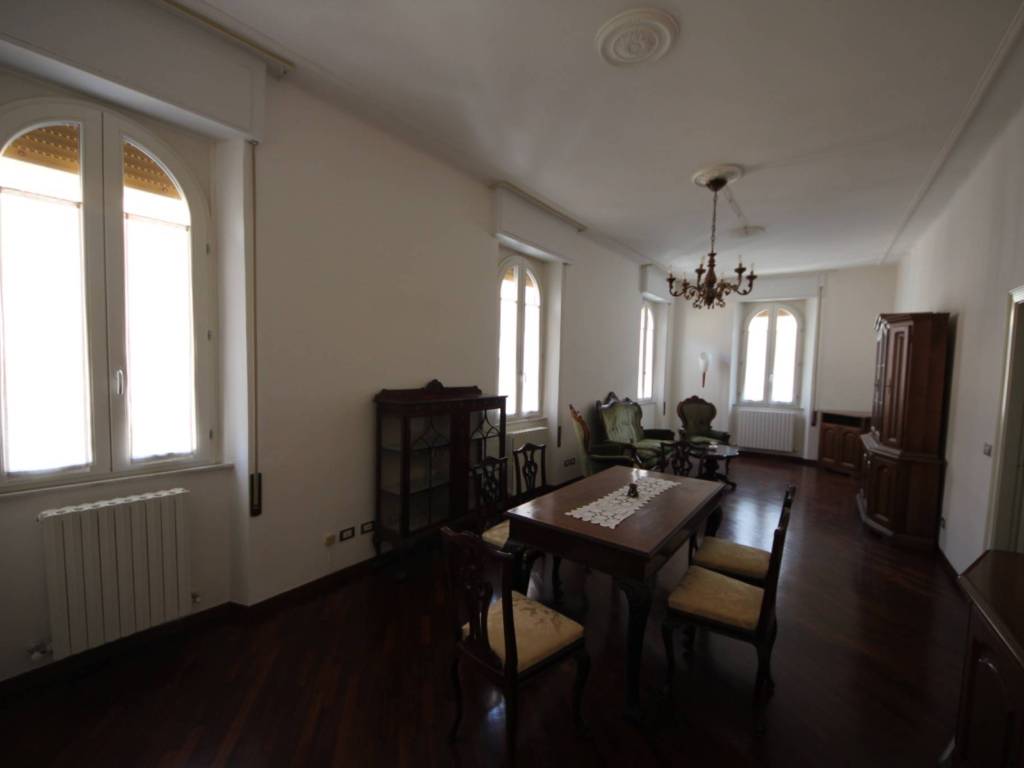 Appartamento a Pesaro in Corso 11 Settembre - Foto 3