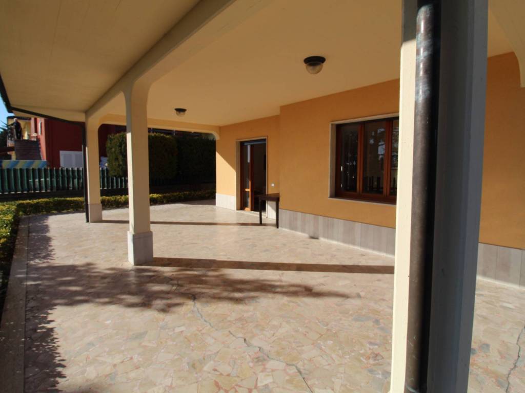 Villa a Tortoreto in Via San Giovanni - Foto 4