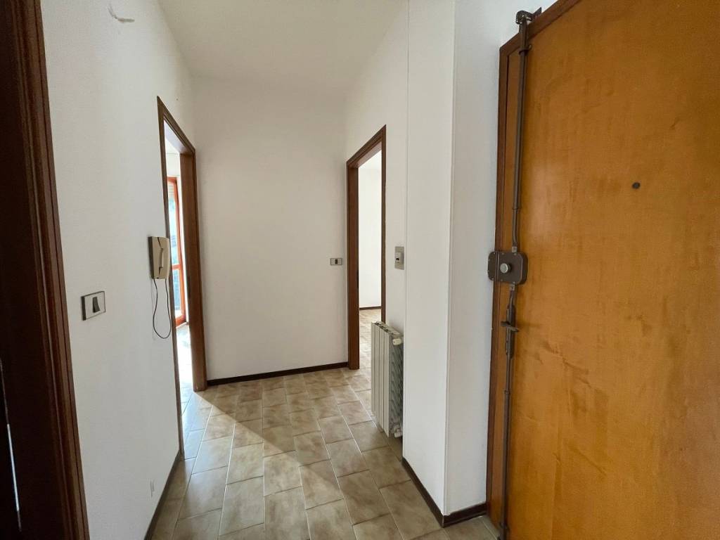 Appartamento a Santo stefano belbo in Via Giuseppe Ghignone, 7 - Foto 2