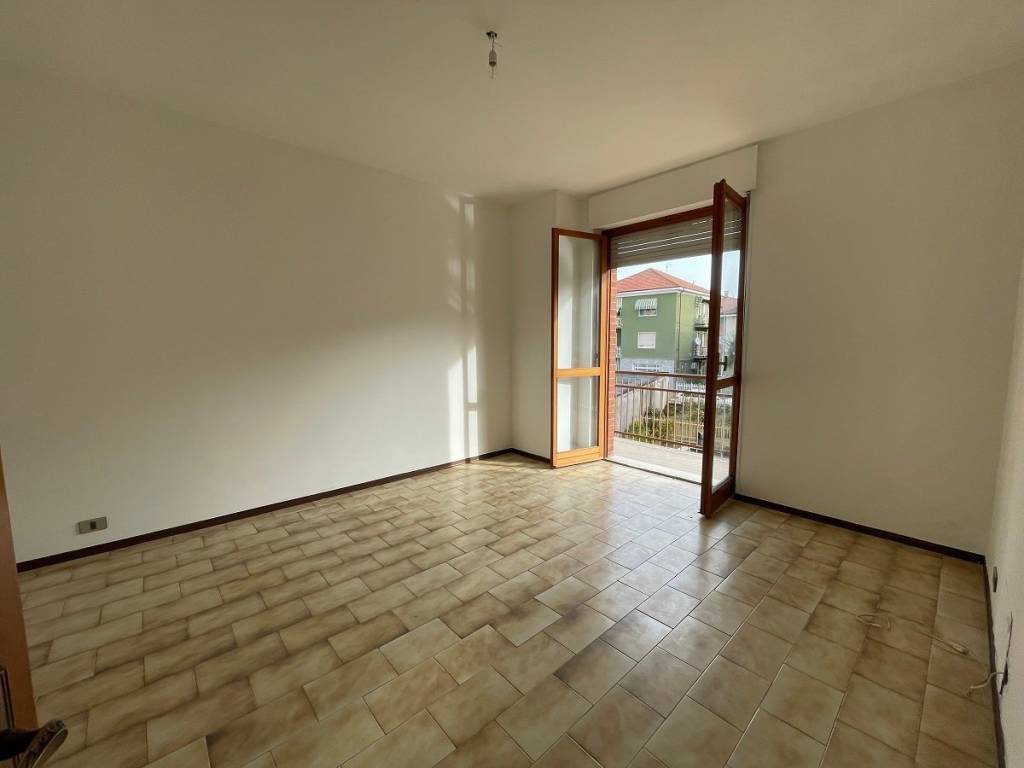 Appartamento a Santo stefano belbo in Via Giuseppe Ghignone, 7 - Foto 3