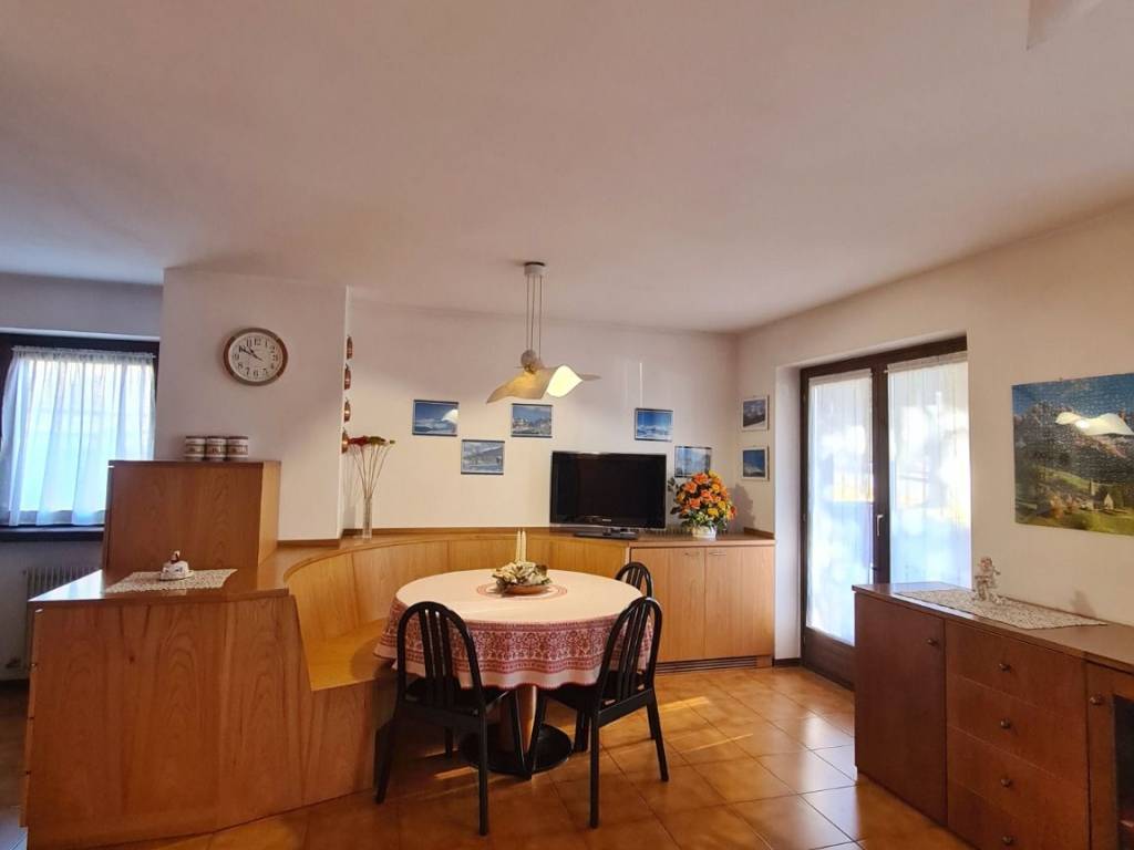Appartamento a Pinzolo in Viale Dolomiti di Brenta, 97 - Foto 5