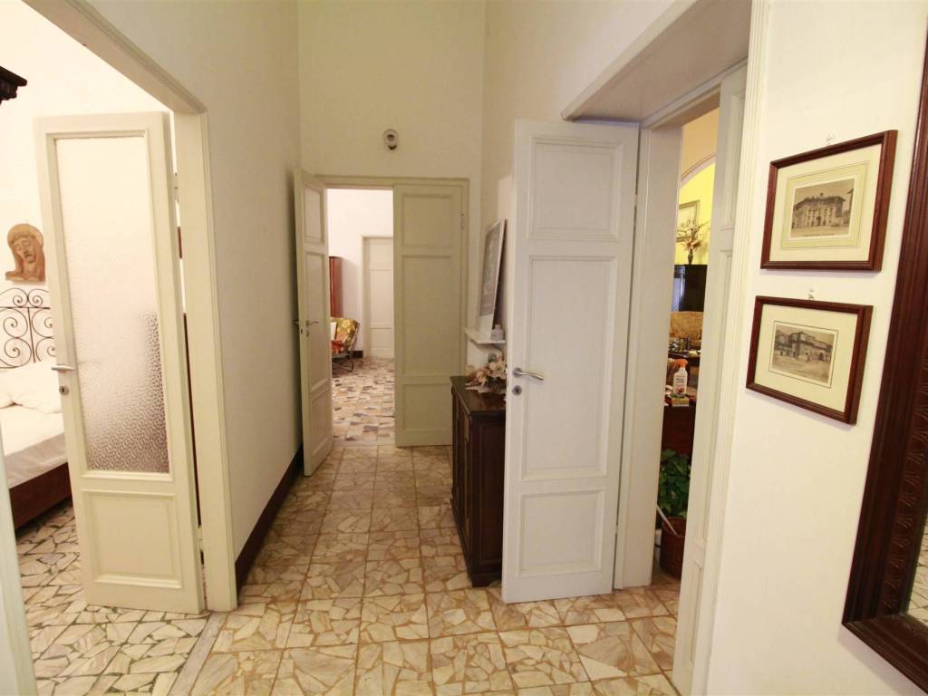 Appartamento a Pietrasanta in Via Monte Bianco, 25 - Foto 2