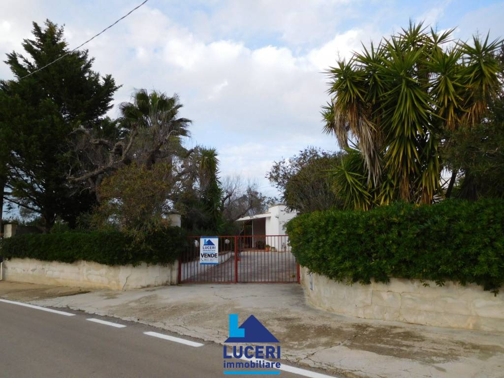 Villa a Matino in Strada Vicinale di San Giuseppe - Foto 2