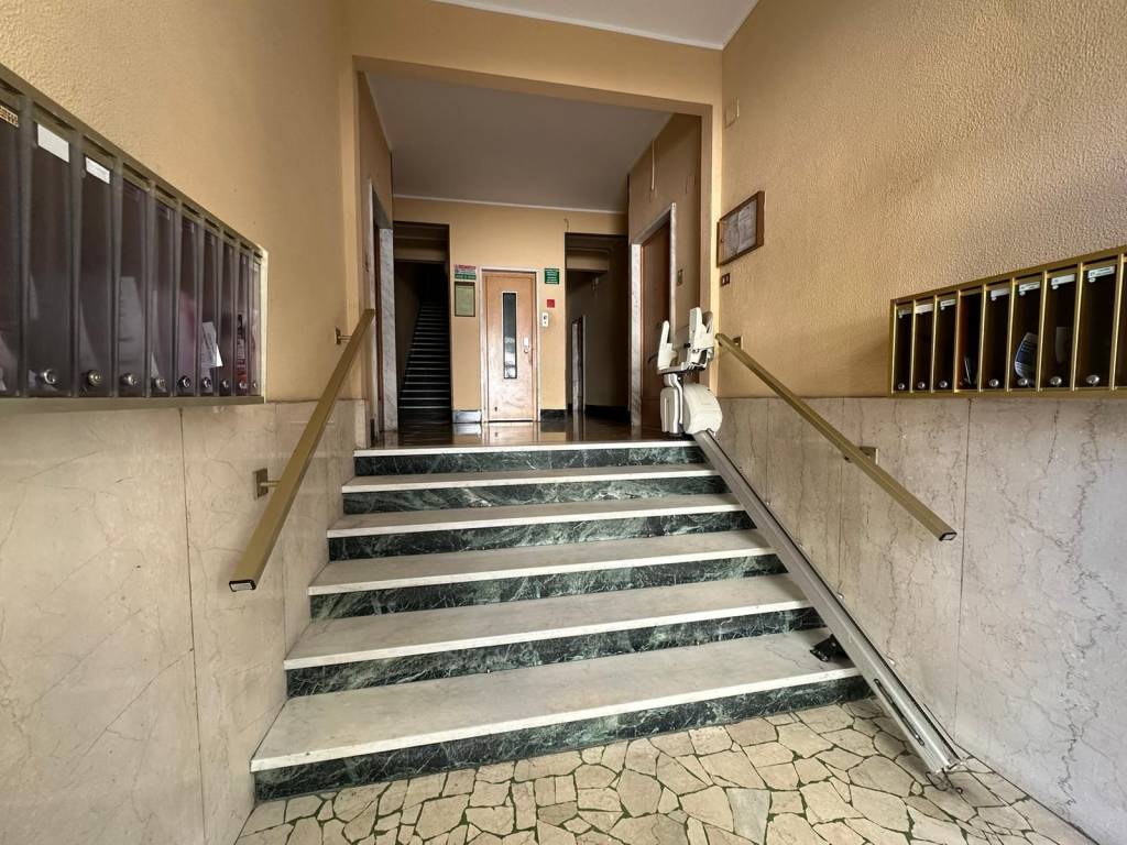 Appartamento a Genova in Via Generale Manfredo Fanti, 9 - Foto 3