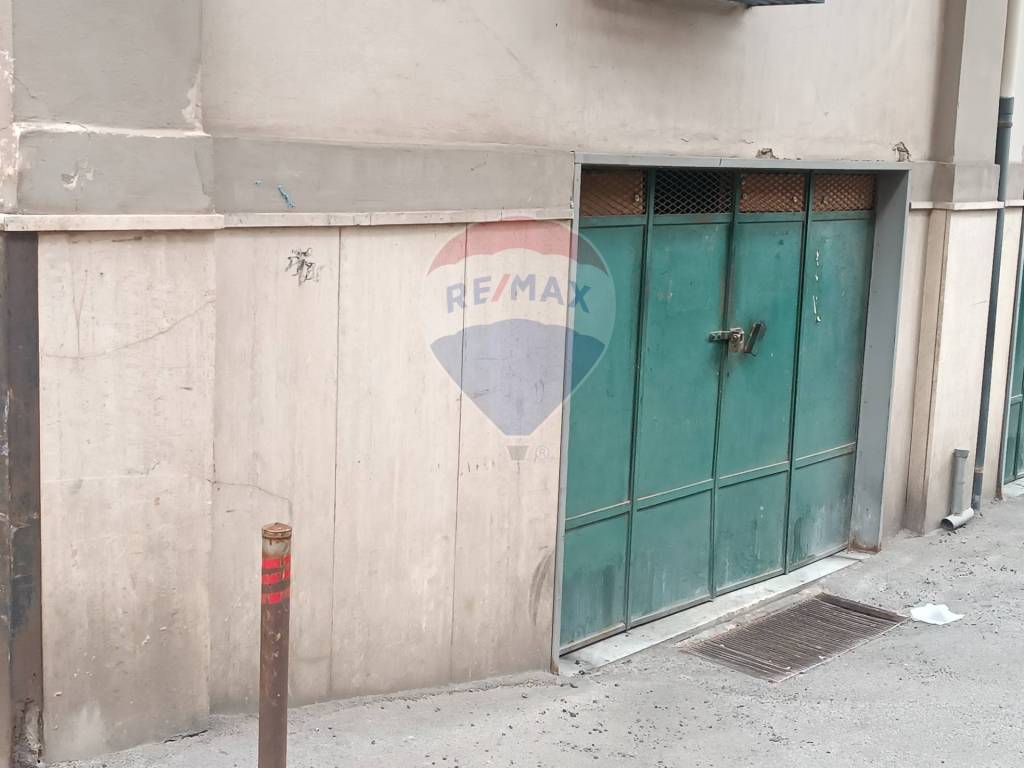 Box / garage a Nocera inferiore in Via Raffaele Libroia - Foto 3