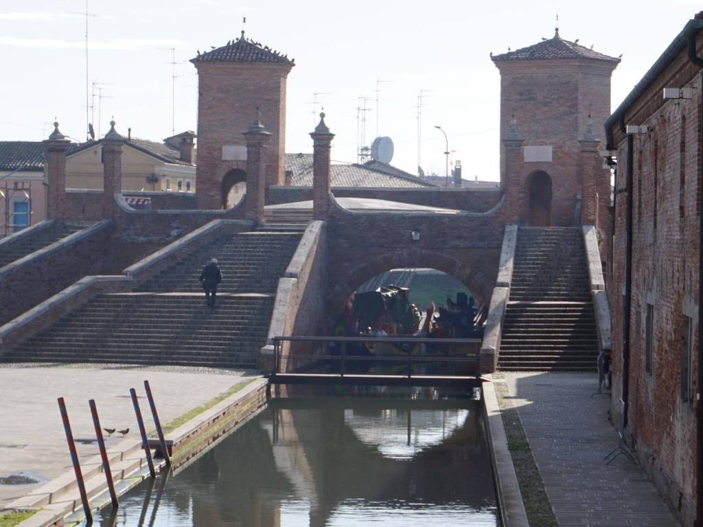 Appartamento a Comacchio in Corso Giuseppe Garibaldi, 42 - Foto 2