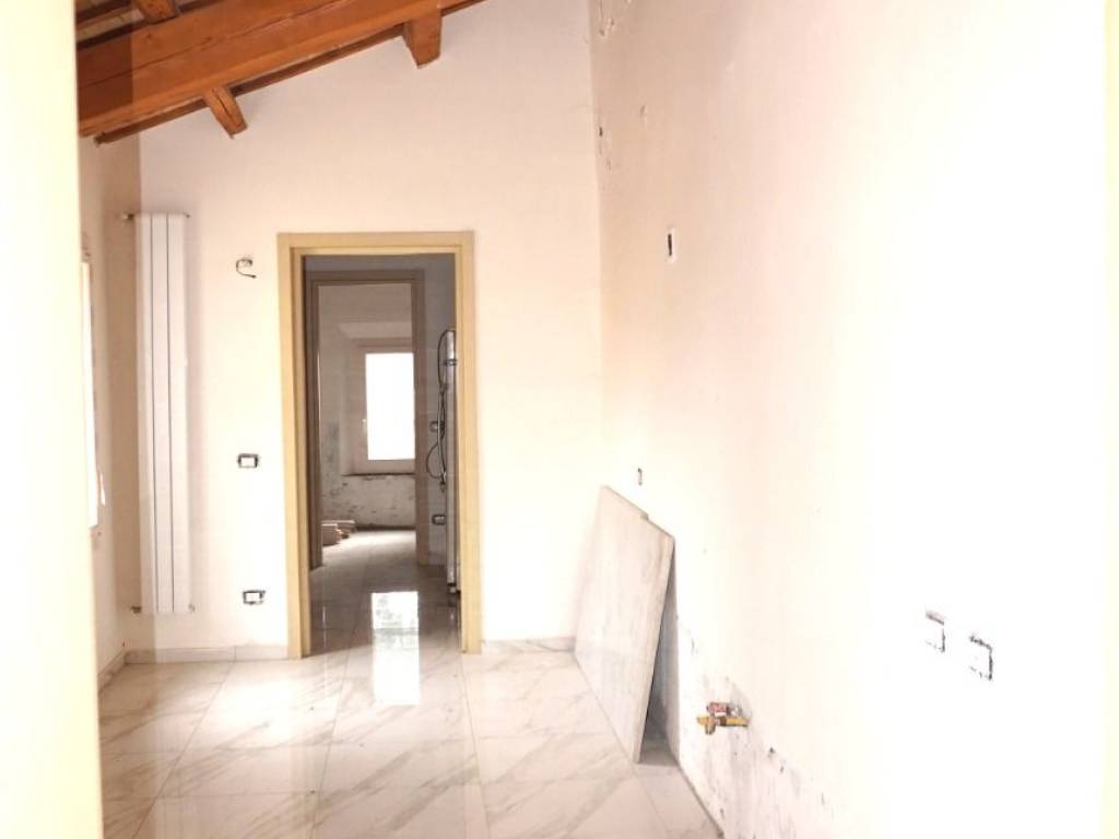 Appartamento a Comacchio in Corso Giuseppe Garibaldi, 42 - Foto 4