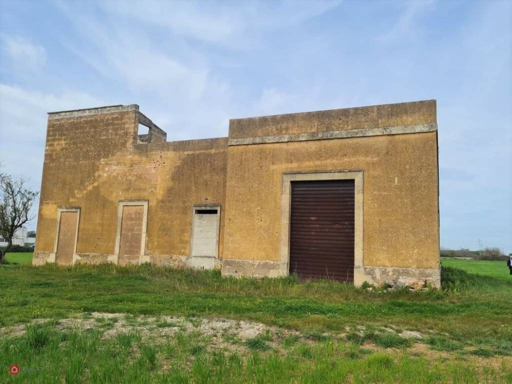 Rustico / casale a San pietro in lama in Via Dottor Luigi Fuso, 27 - Foto 3