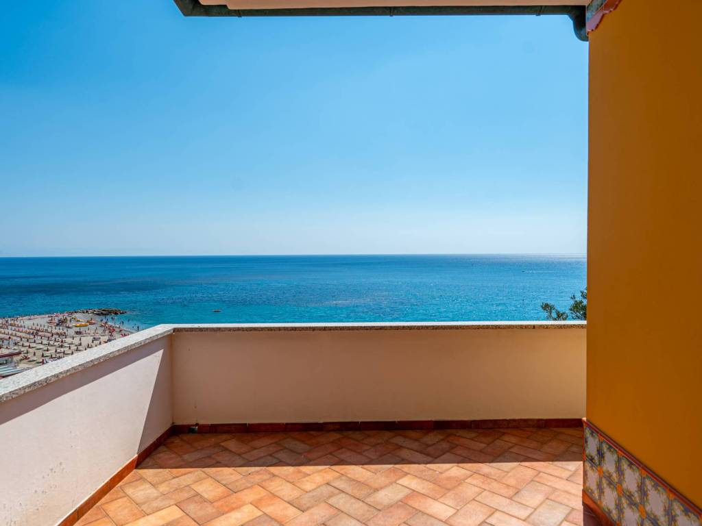 Villa a Bergeggi in Via Cristoforo Colombo, 3 - Foto 3