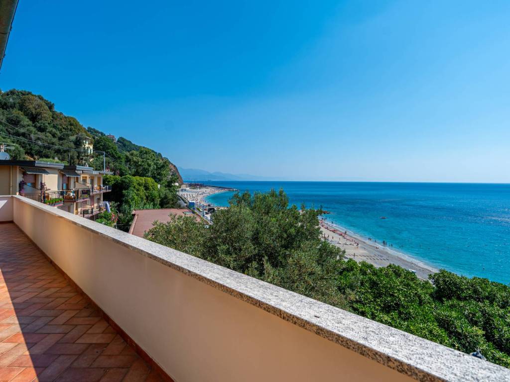 Villa a Bergeggi in Via Cristoforo Colombo, 3 - Foto 5