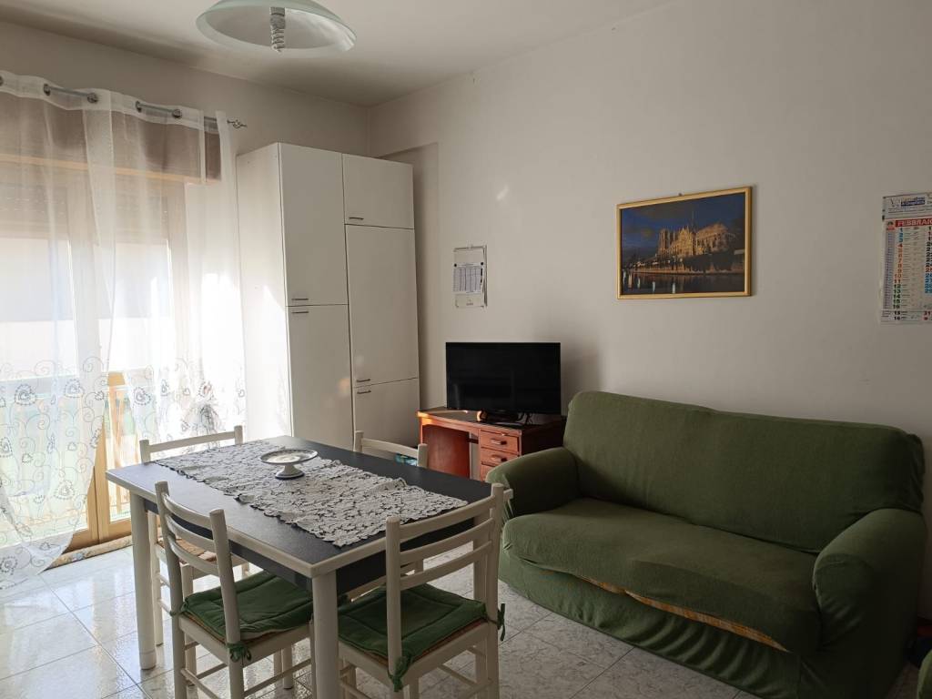 Appartamento a Melito di porto salvo in Via Stadio - Foto 2