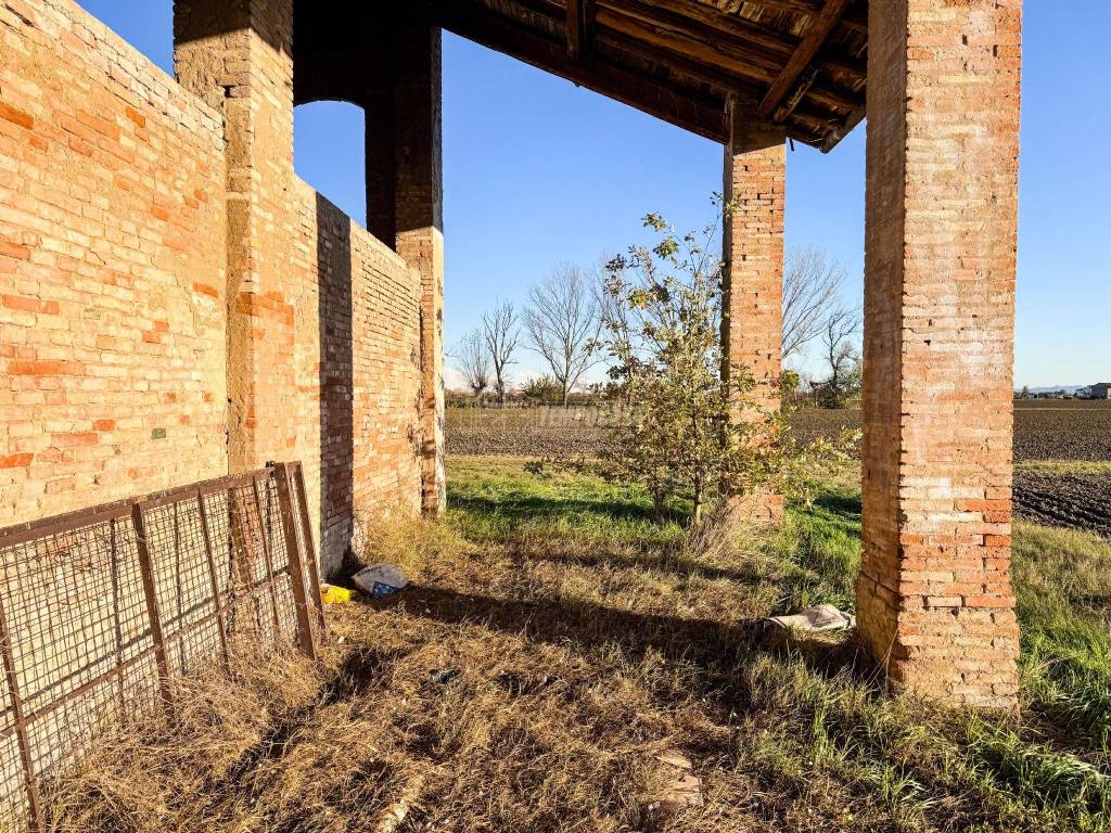 Casa indipendente a San giovanni in persiceto in Via Cavallazzo 4 - Foto 4