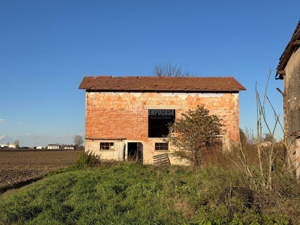 Casa indipendente a San giovanni in persiceto in Via Cavallazzo 4 - Foto 5