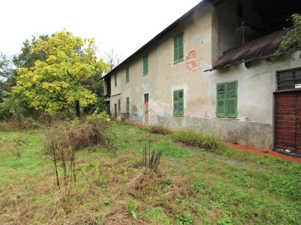 Casa indipendente a Acqui terme in Str. della Brondina, 43 - Foto 2