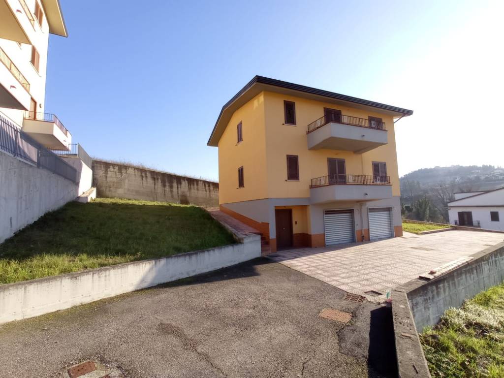 Villa a Benevento in Via San Vito - Foto 2